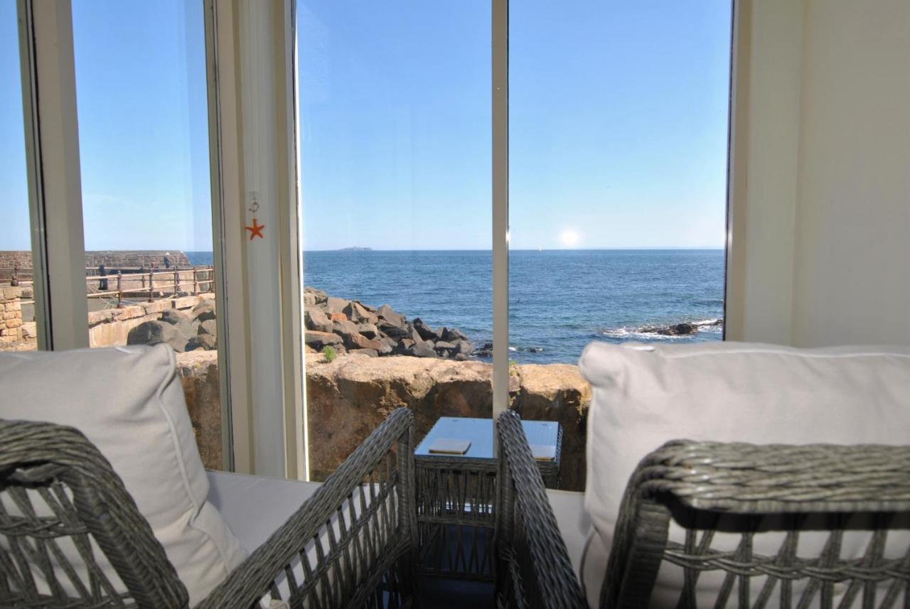 Aqua Vista- Seafront Cottage Cellardyke Анструтер Экстерьер фото