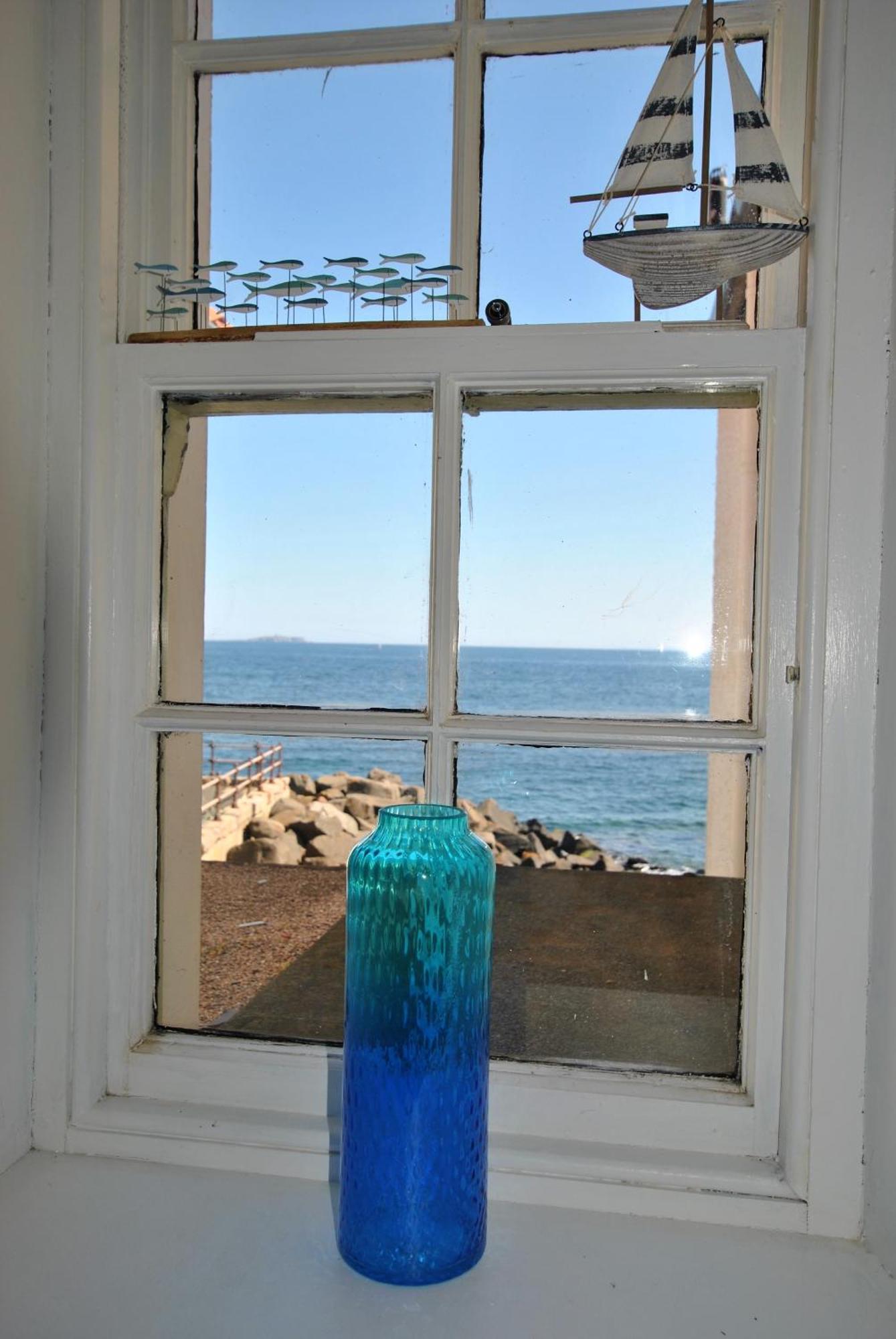 Aqua Vista- Seafront Cottage Cellardyke Анструтер Экстерьер фото